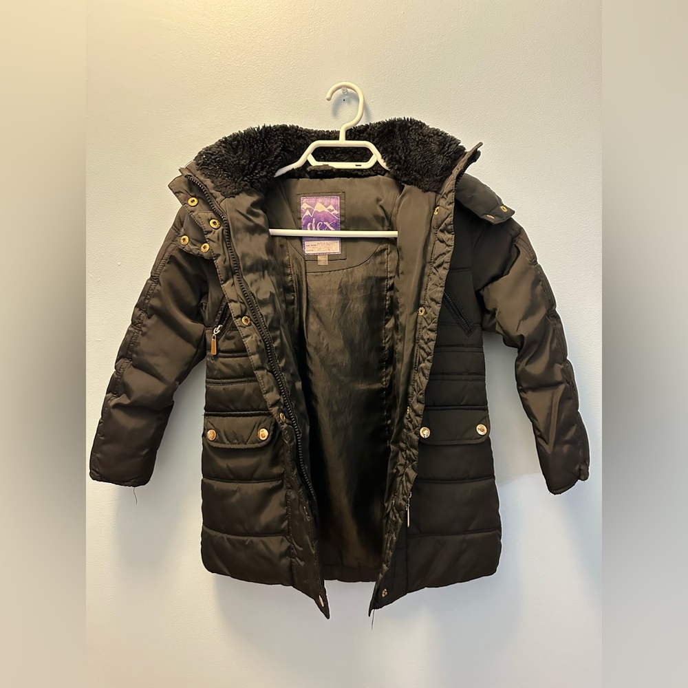 Girls winter jacket - Picture 3 of 3